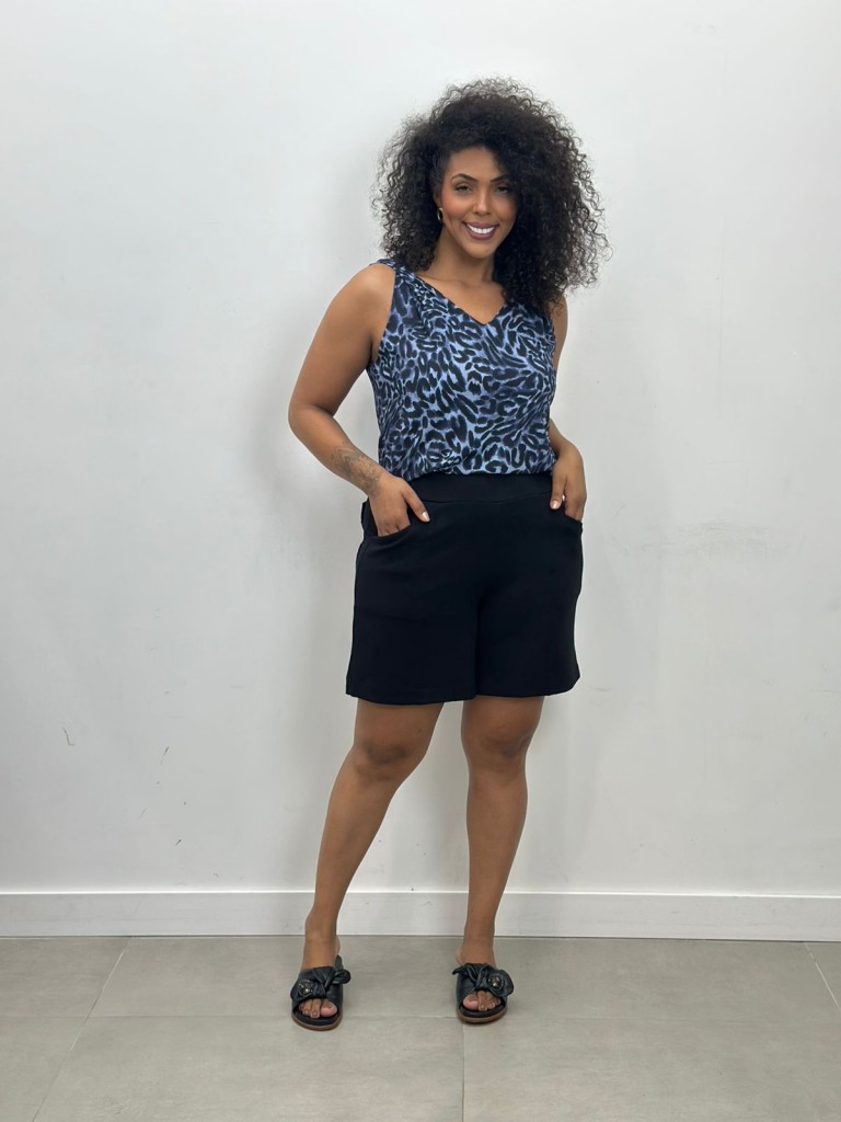 Bermuda Silvia Malha levemente Encorpada preta