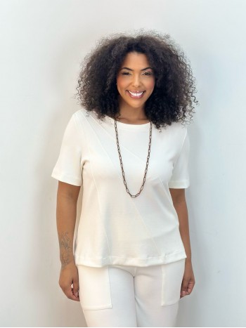Blusa Tânia Malha Levemente encorpada off-white