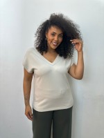 Blusa Mara Malha Levemente encorpada gelo