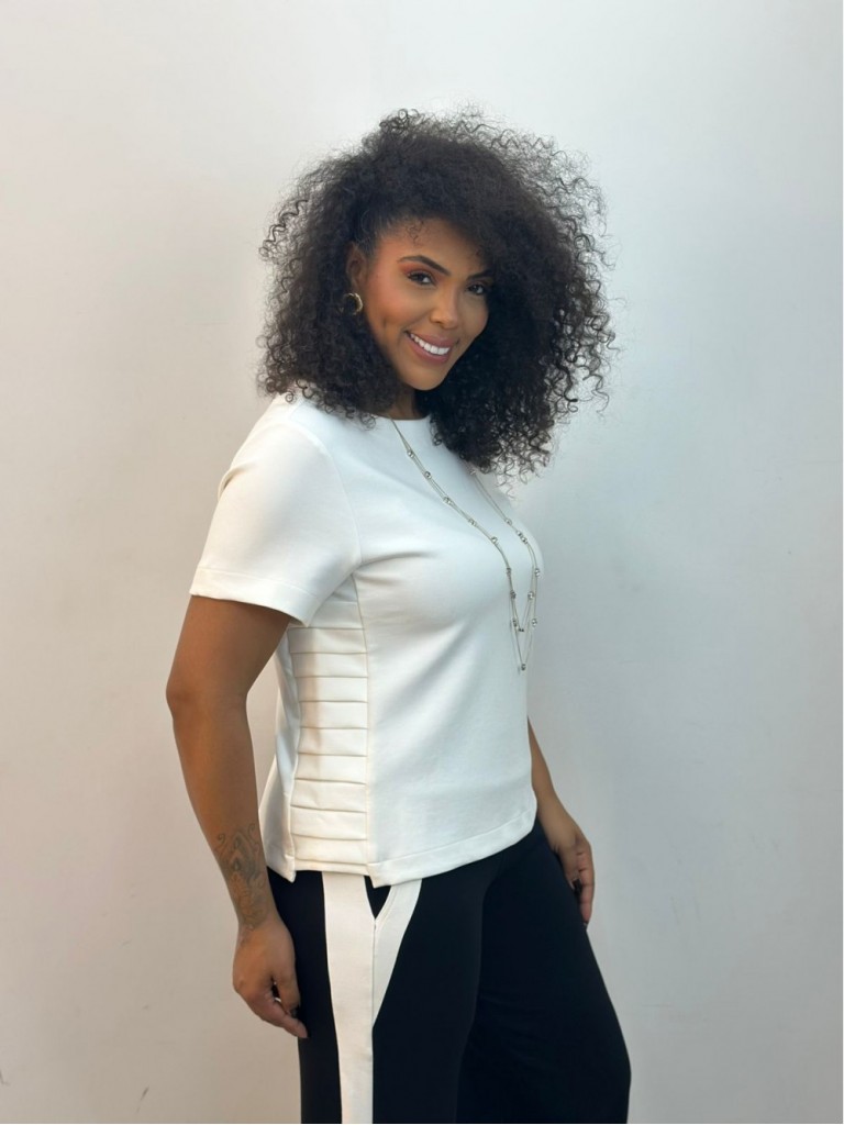 BLUSA GIOVANA Malha levemente encorpada off-white
