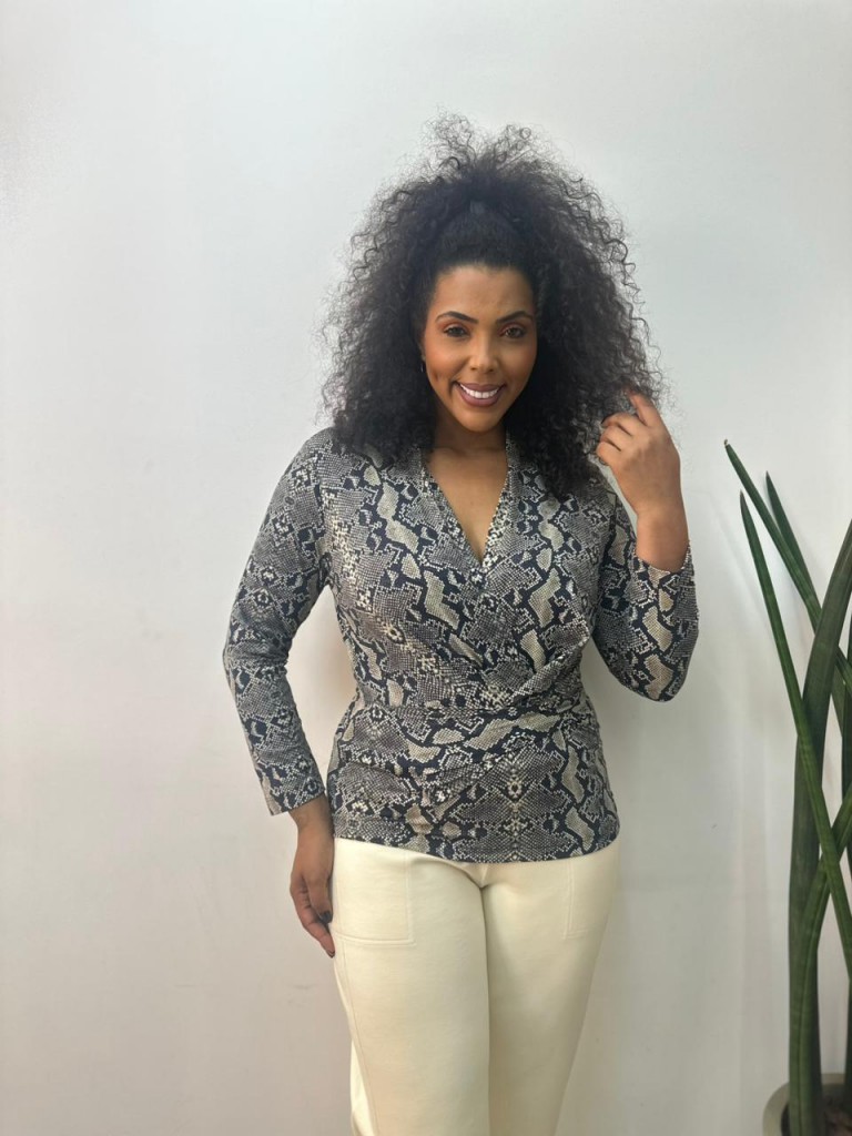 BLUSA DORA FLUITY ESTAMPADA
