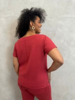 Blusa Roseli Malha Levemente encorpada carmim