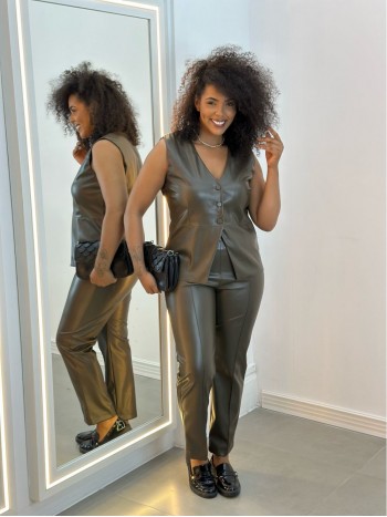 Calça COURO ECO verde