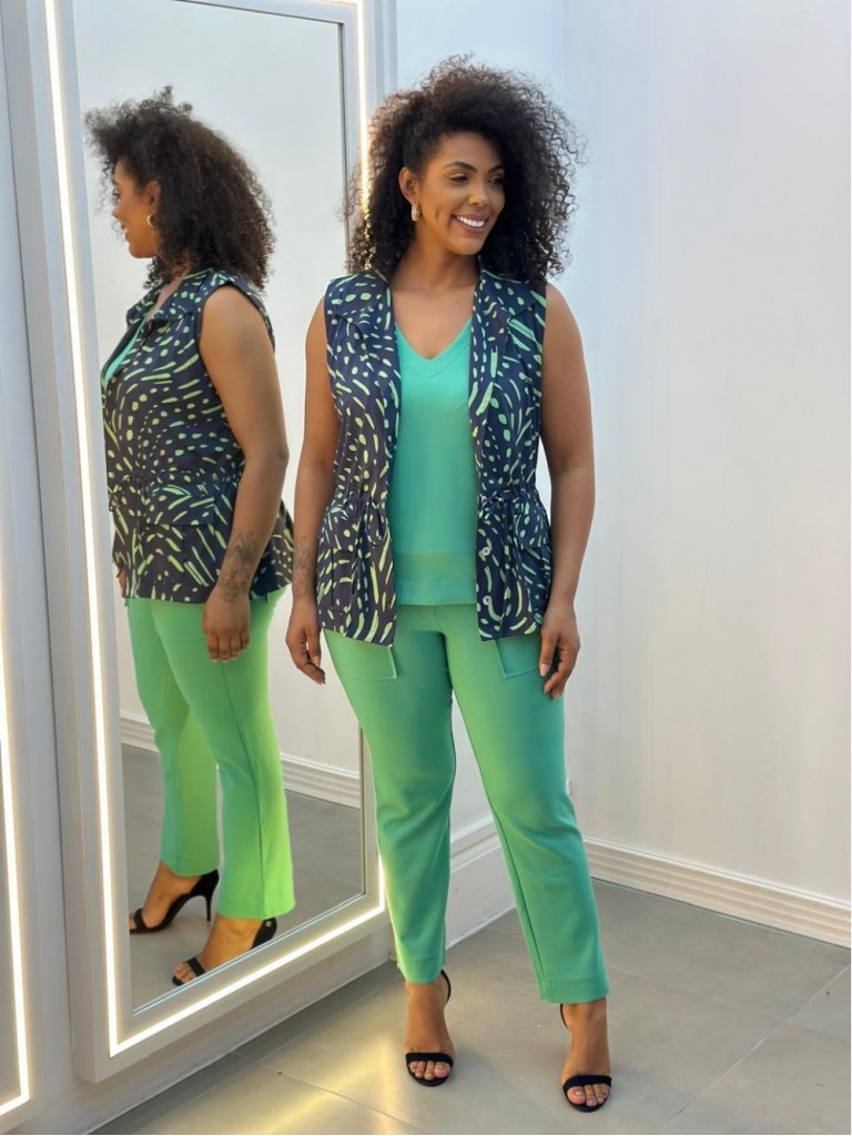 Calça Fany Malha levemente Encorpada verde