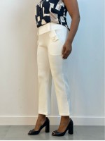 Calça Botão Madre Pérola Malha levemente Encorpada off-white