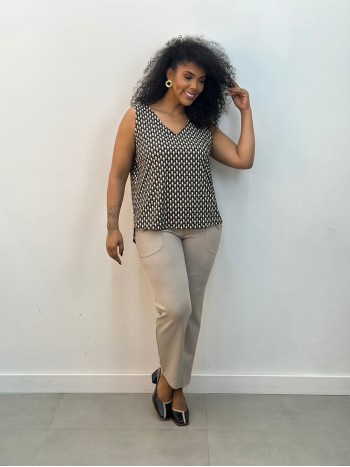 Calça Botão Madre Pérola Malha wave areia