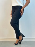 Calça New Marluce Malha Encorpada preta c/ pesponto off-white