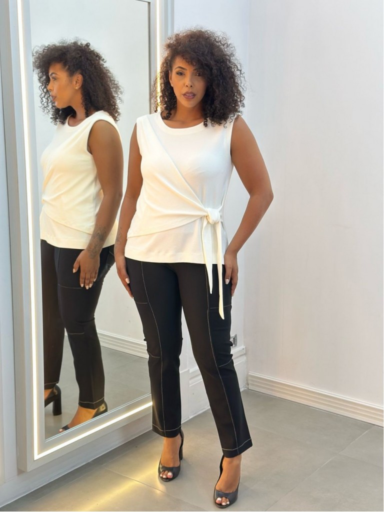 Calça New Marluce Malha Encorpada preta c/ pesponto off-white