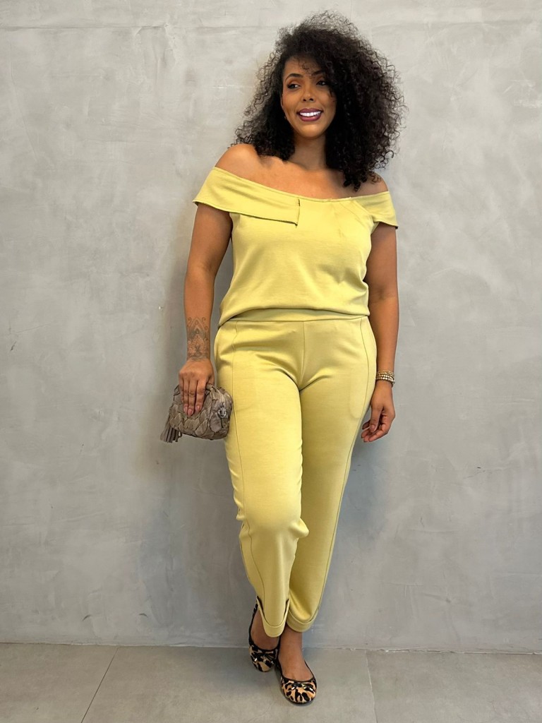 Calça Silvia Malha levemente Encorpada pistache