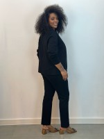 Calça Fany Malha encorpada texturizada preta