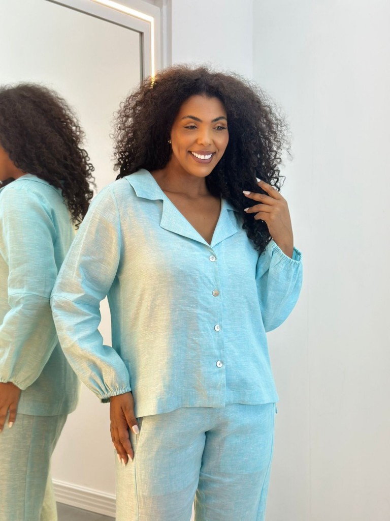 CAMISA VALÉRIA em LINHO AZUL