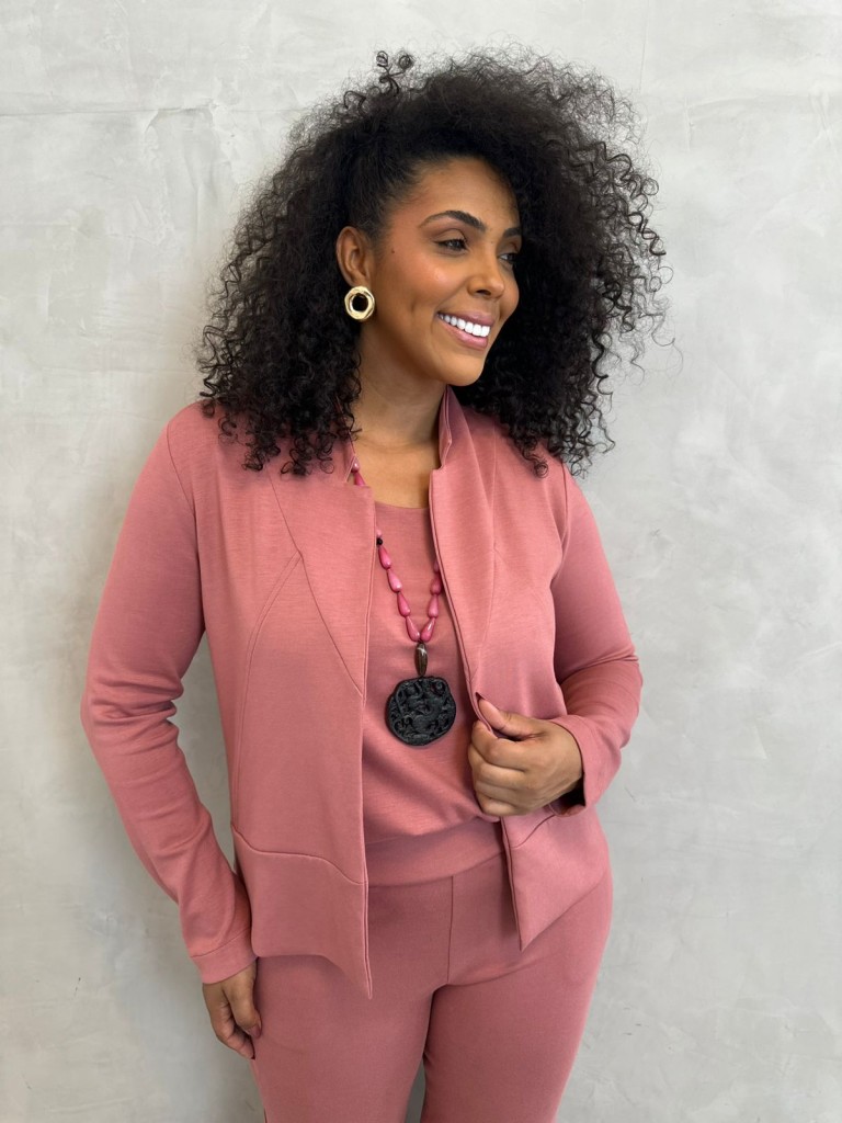 casaco Aurora MALHA LEVEMENTE Encorpada rosa antigo