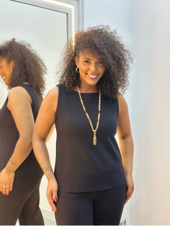 Regata Cláudia Malha Levemente encorpada preta