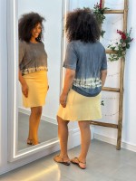 Shorts Saia Betina Malha Levemente ENCORPADA camelo