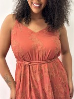 VESTIDO MAQUINETADO