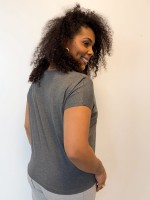 BLUSA MODAL GEOMÉTRICA