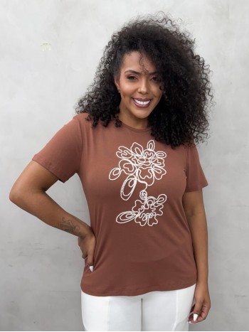 BLUSA BORDADA CORDA