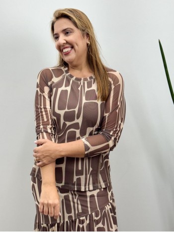 BLUSA MARI EM TULE GEOMÉTRICA MARROM
