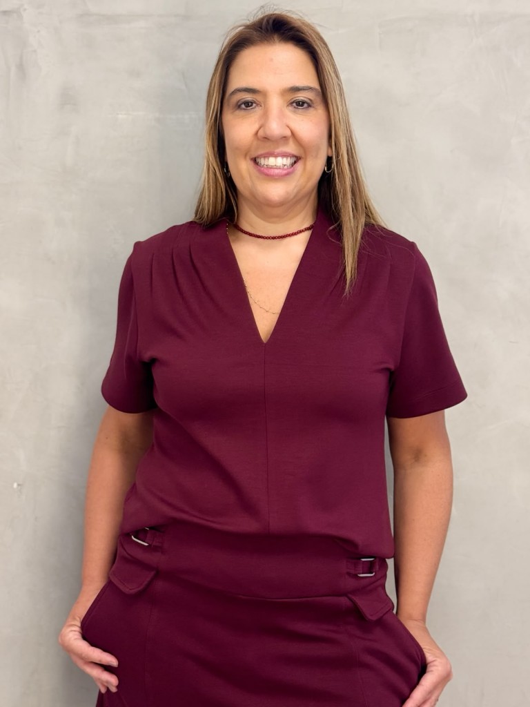 BLUSA SORAIA Malha levemente encorpada MARSALA