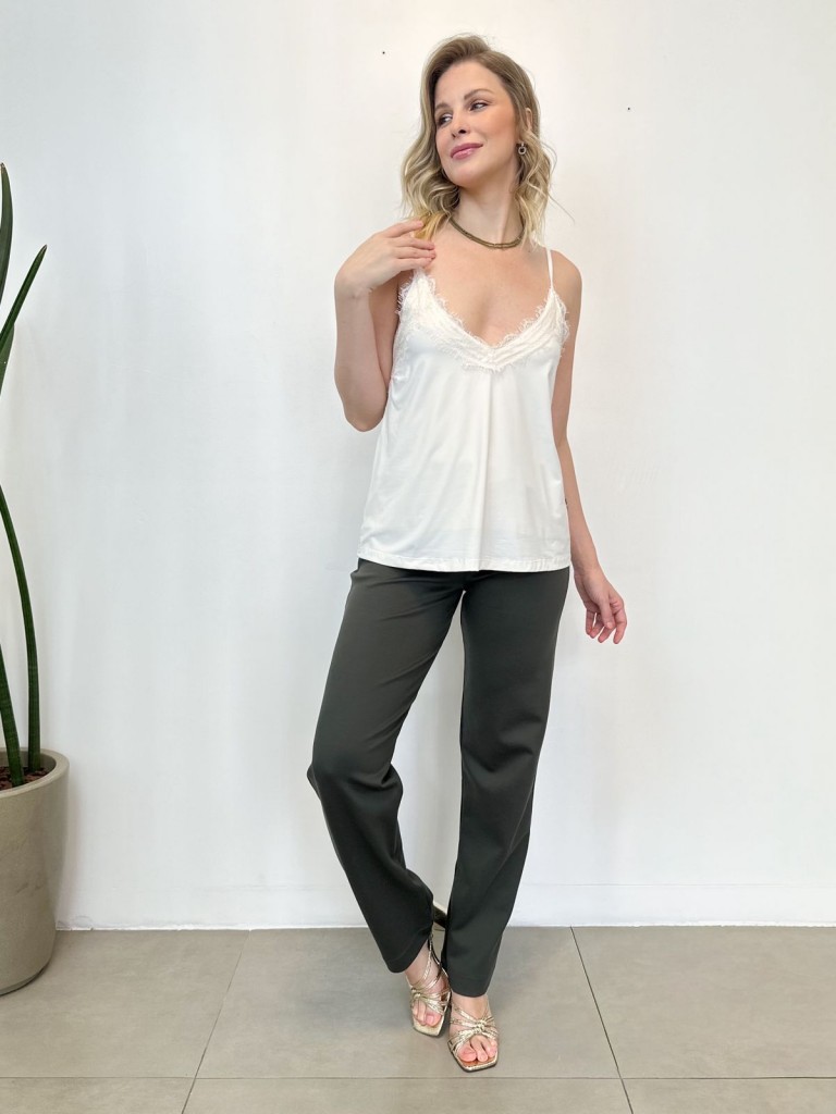 Calça Aline Malha Levemente ENCORPADA verde militar