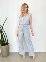 CALÇA Valquíria em LINHO azul bebê