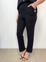 CALÇA KLEYNE MALHA LEVEMENTE ENCORPADA PRETA