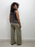 Calça pantalona Celina Malha levemente Encorpada verde oliva