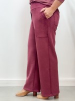Calça Magali suéde marsala