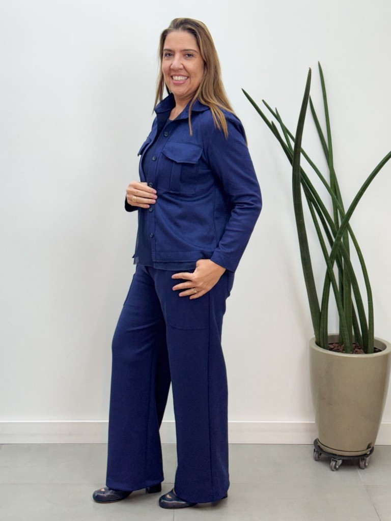Calça Magali suéde marinho