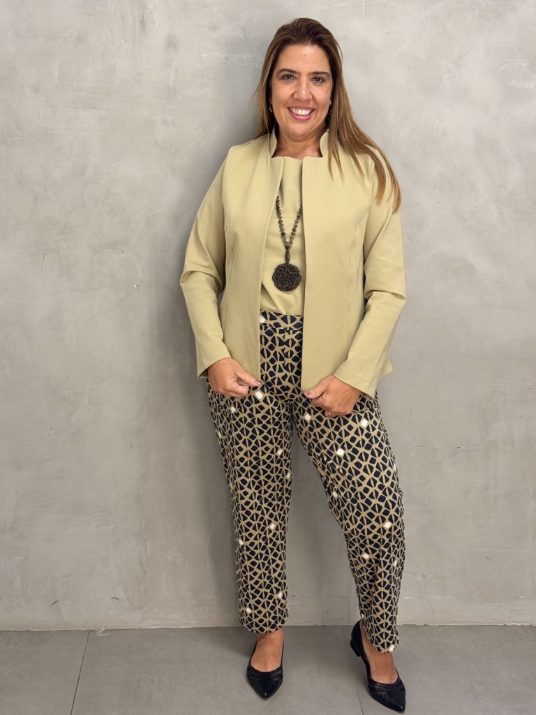 Calça fluity Sequinha Estampada 