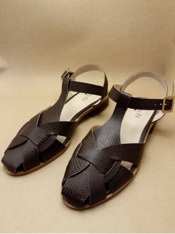 sandália lezard marrom