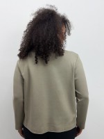 camisa drica malha levemente encorpada verde oliva