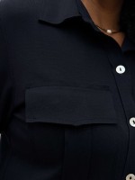 camisa drica malha levemente encorpada preta