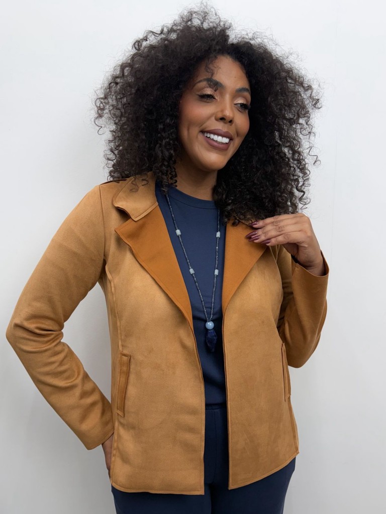 Casaqueto Júlia suede caramelo