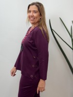 CONJUNTO malha levemente encorpada COM ILHÓS BERINGELA