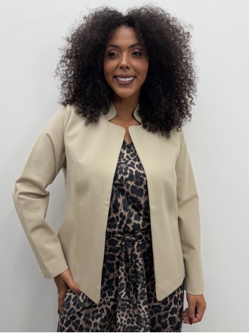 casaco Aurora MALHA LEVEMENTE Encorpada AREIA