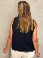 regata maiara EM TULE preta