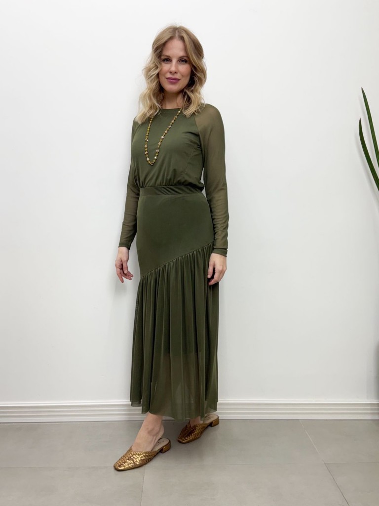 SAIA GLÁUCIA EM TULE VERDE