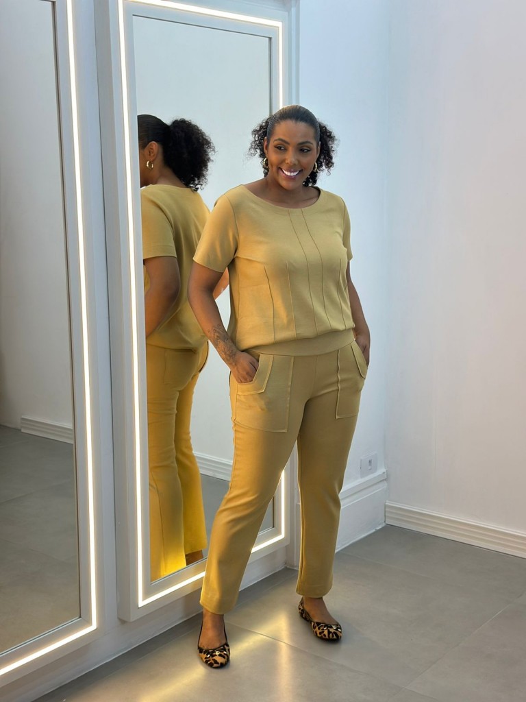 Calça Fany Malha levemente Encorpada CARAMELO
