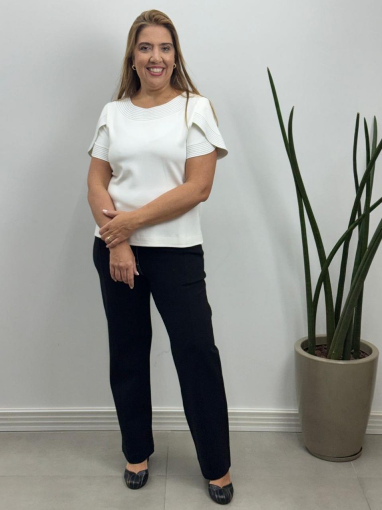 Calça juliana Malha encorpada preta