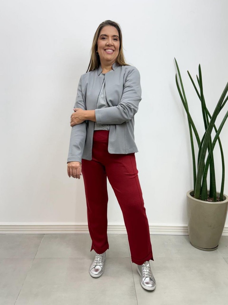Calça Silvia Malha levemente Encorpada vermelho queimado